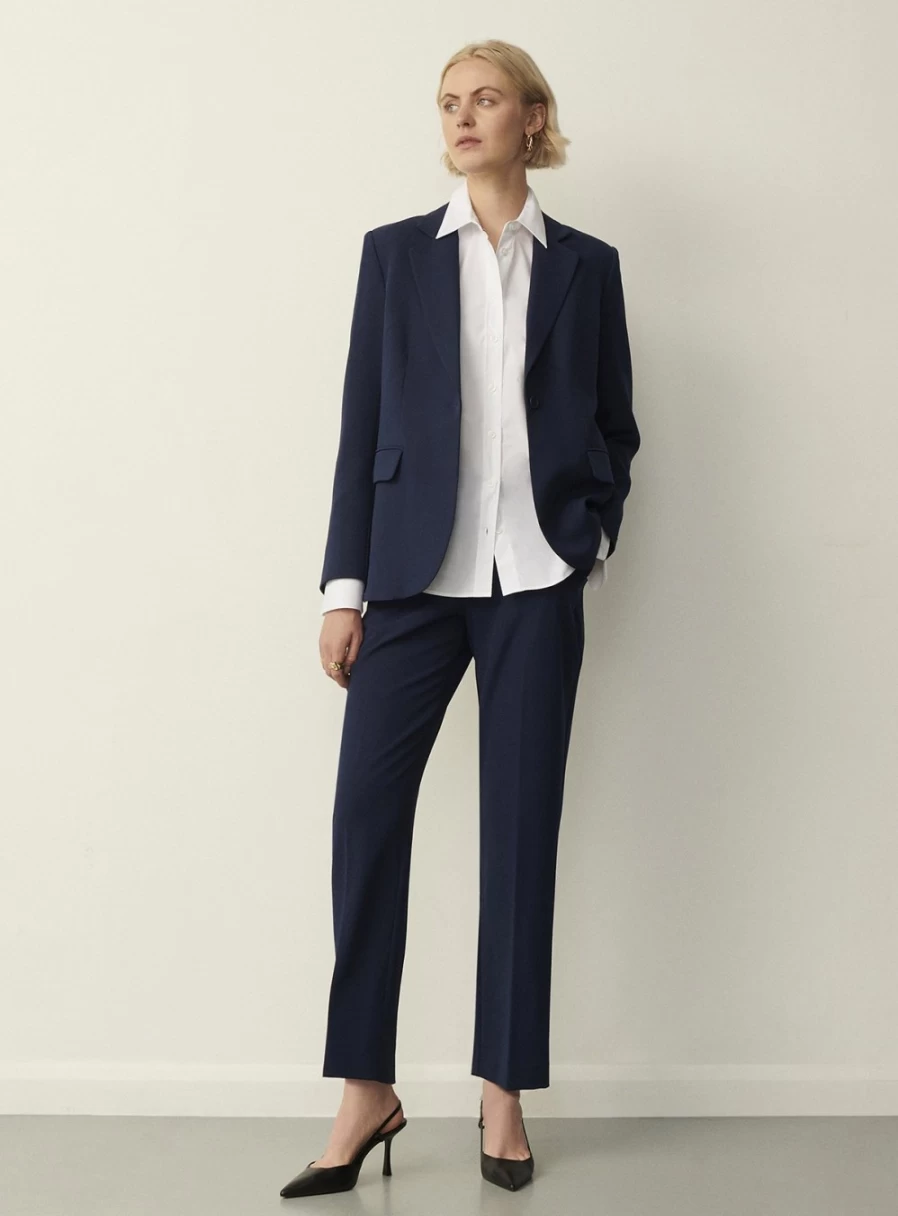 Finery Women's Kaiya Jacket - Stylish Outerwear for Women