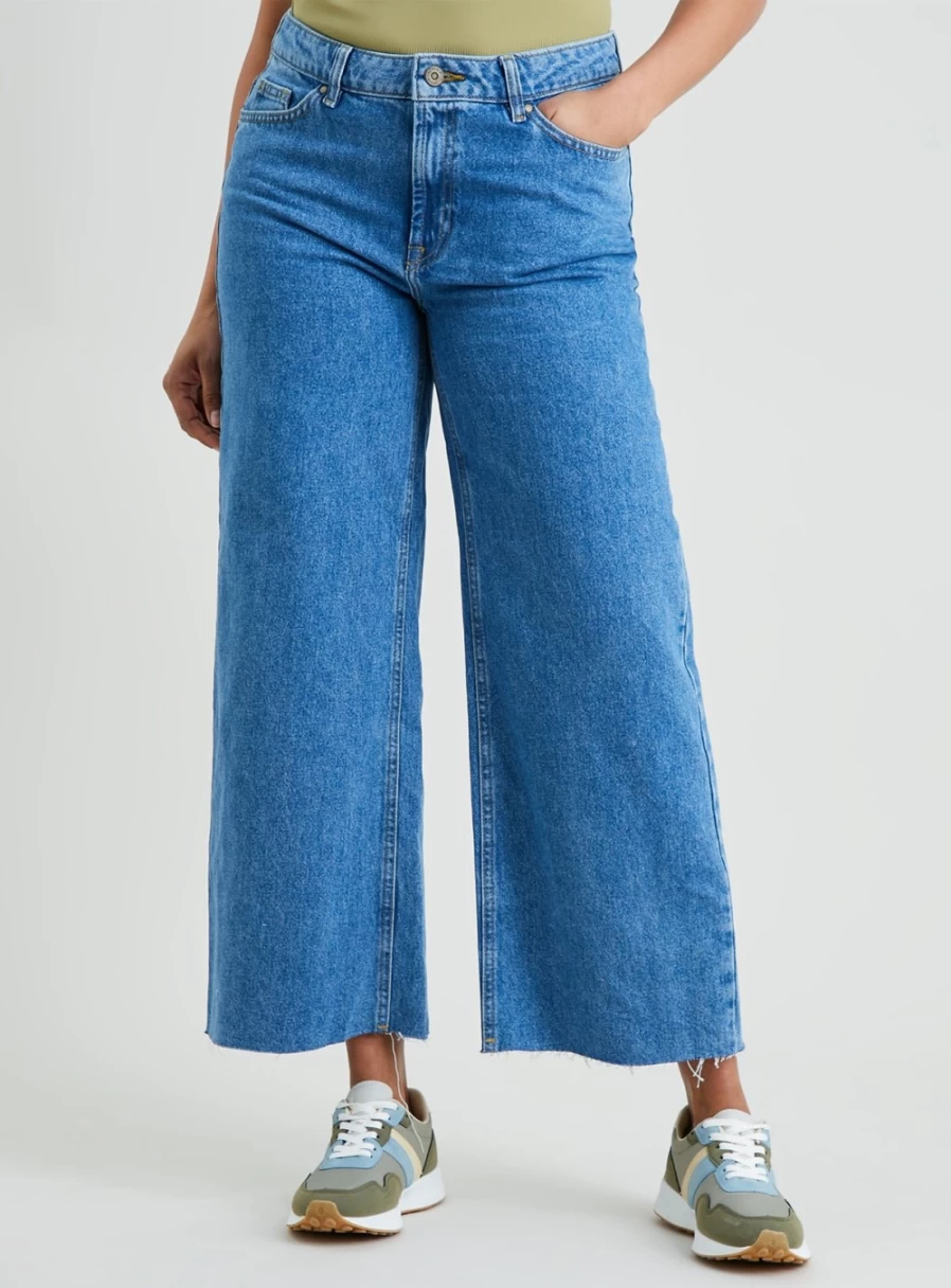 Tu Women's Mid Wash Wide Leg Denim Jeans - 20R High Rise Relaxed Fit Comfortable Stretch