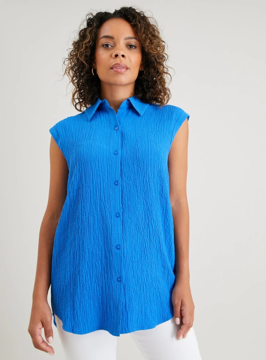 Tu Women's Blue Crinkle Sleeveless Shirt - Casual Summer Top