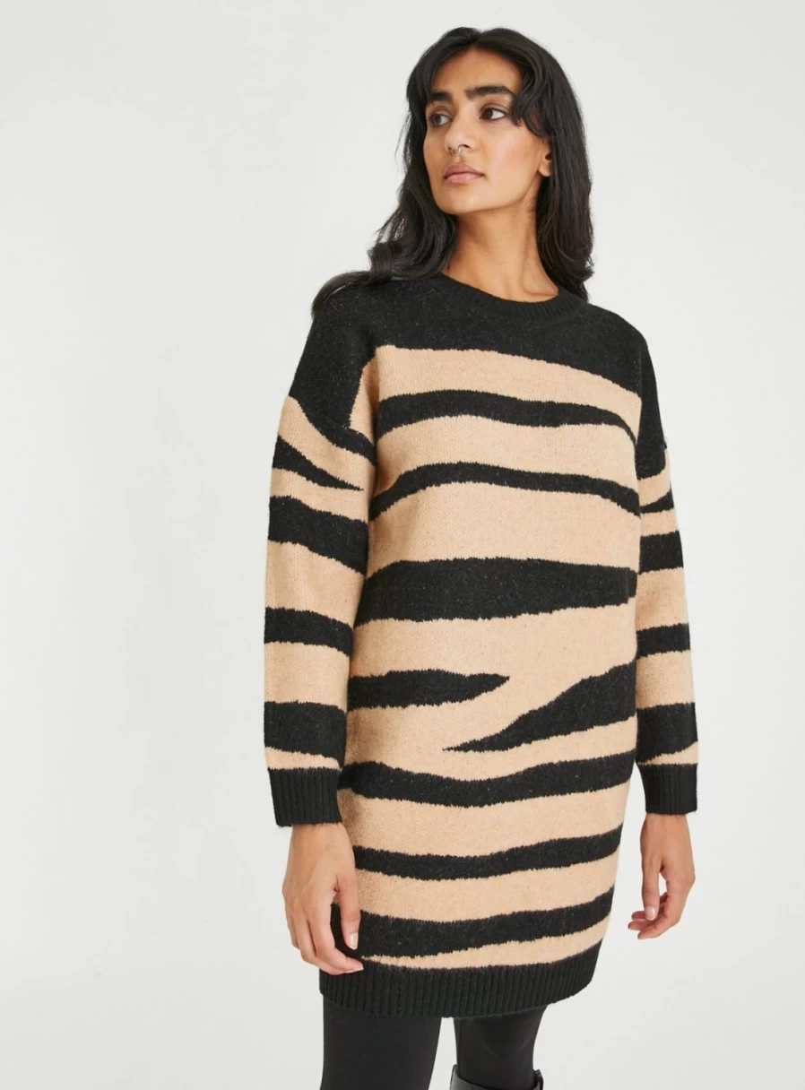 "Tu Women's Black Abstract Knitted Dress - Size 14 | Stylish Casual Knitwear"