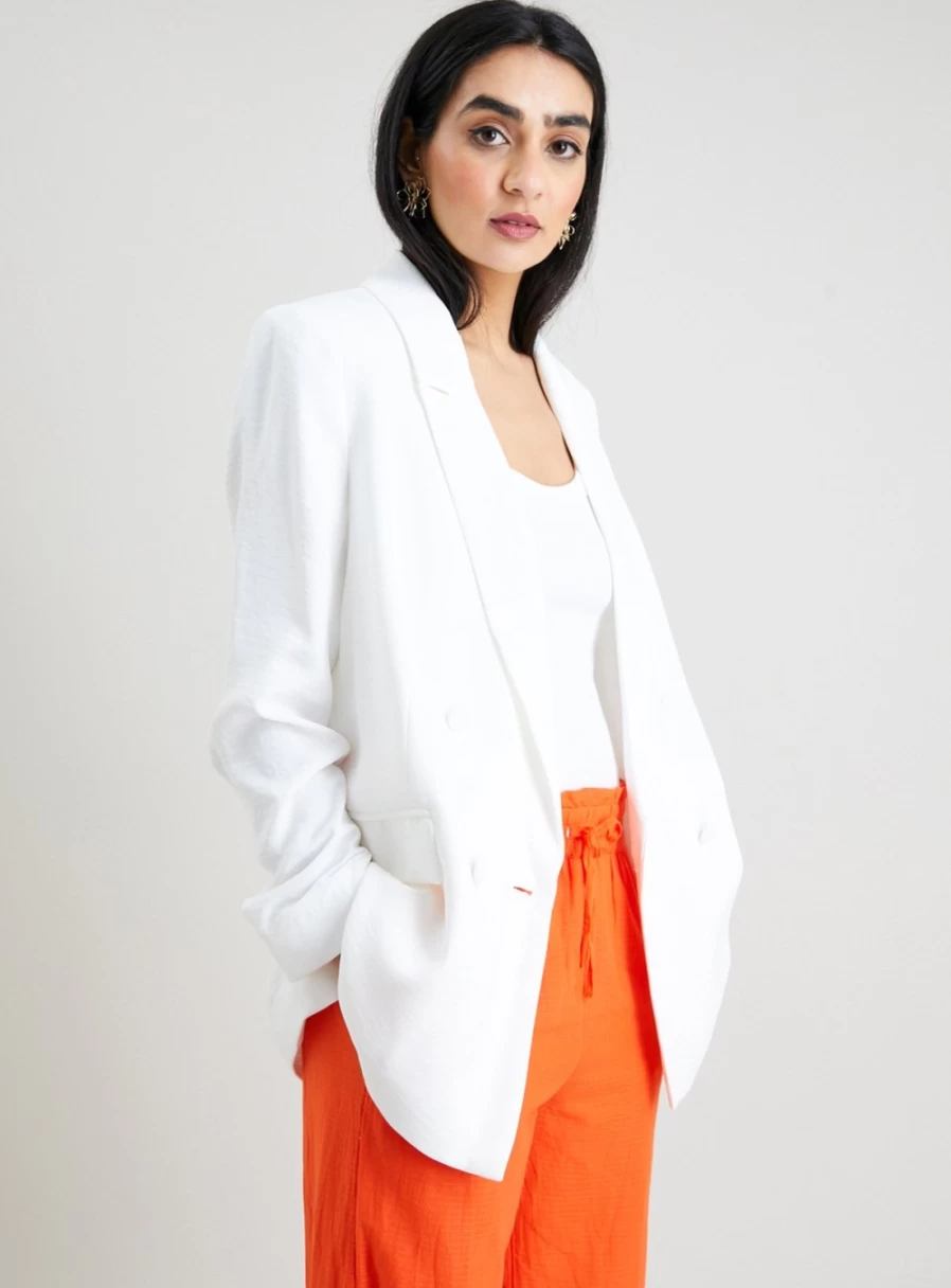 Tu Women's White Double Breasted Blazer - Size 18 | Classic Formal Wear
