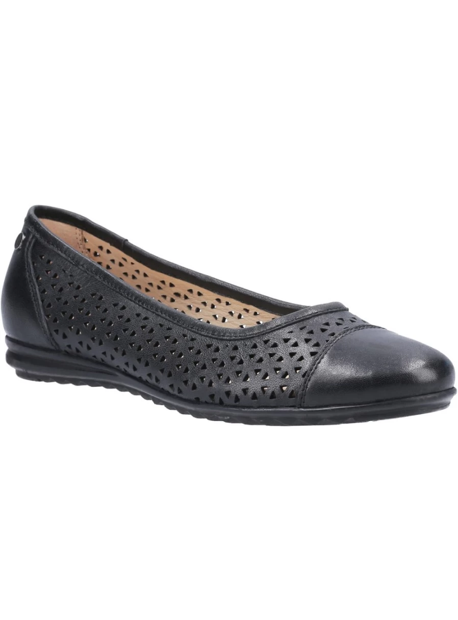 Hush Puppies Women's Leah Ballerina Pump - Comfortable Flat Shoes for Casual Wear