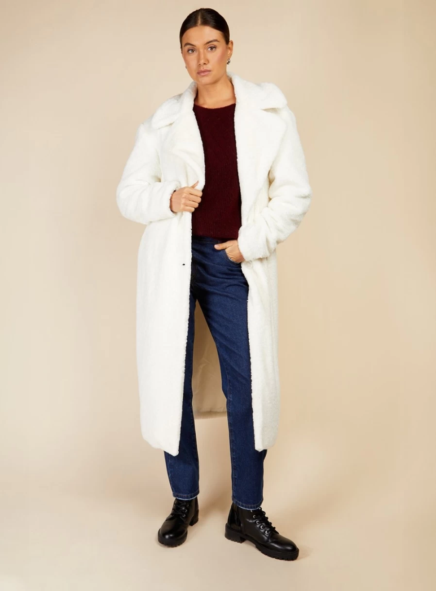 Vogue Williams Women's Cream Teddy Coat - Soft & Cozy Winter Outerwear