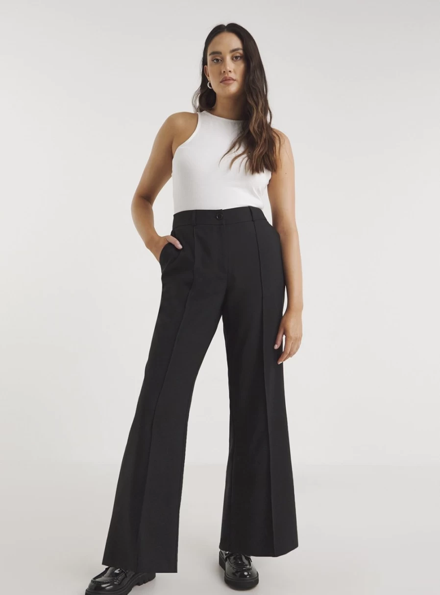 Simply Be Women's Black Wide Leg Workwear Trousers - Size 32 Professional Office Pants