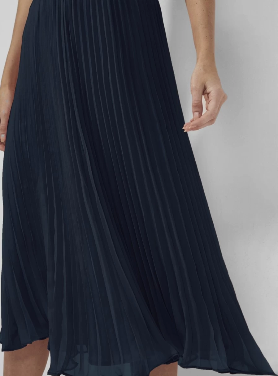 French Connection Women's XL Pleated Solid Skirt - Elegant High Waist A-Line Skirt for Women