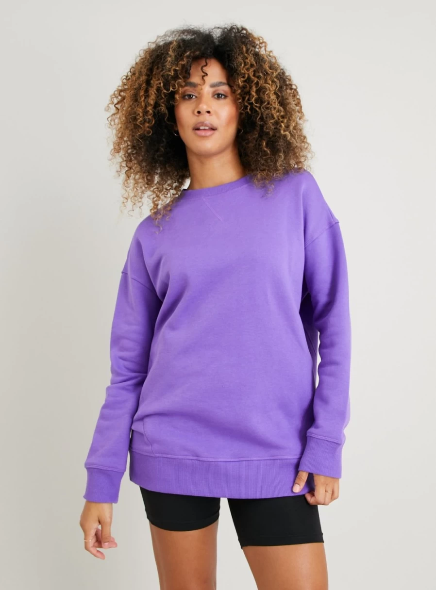 Tu Women's Purple Oversized Crew Neck Sweatshirt - Soft Casual Long Sleeve Pullover