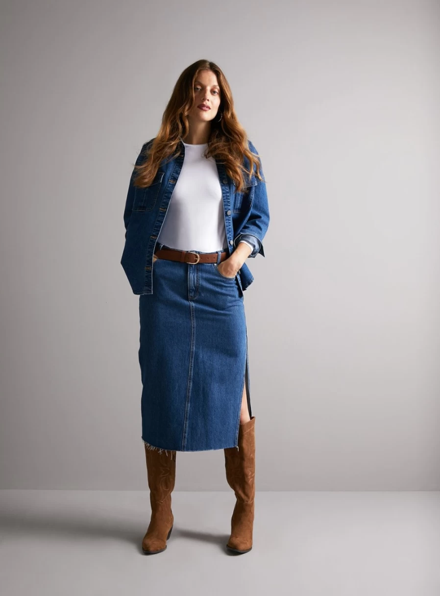 "Tu Women's Blue Raw Hem Denim Skirt - Distressed Style Size 12"