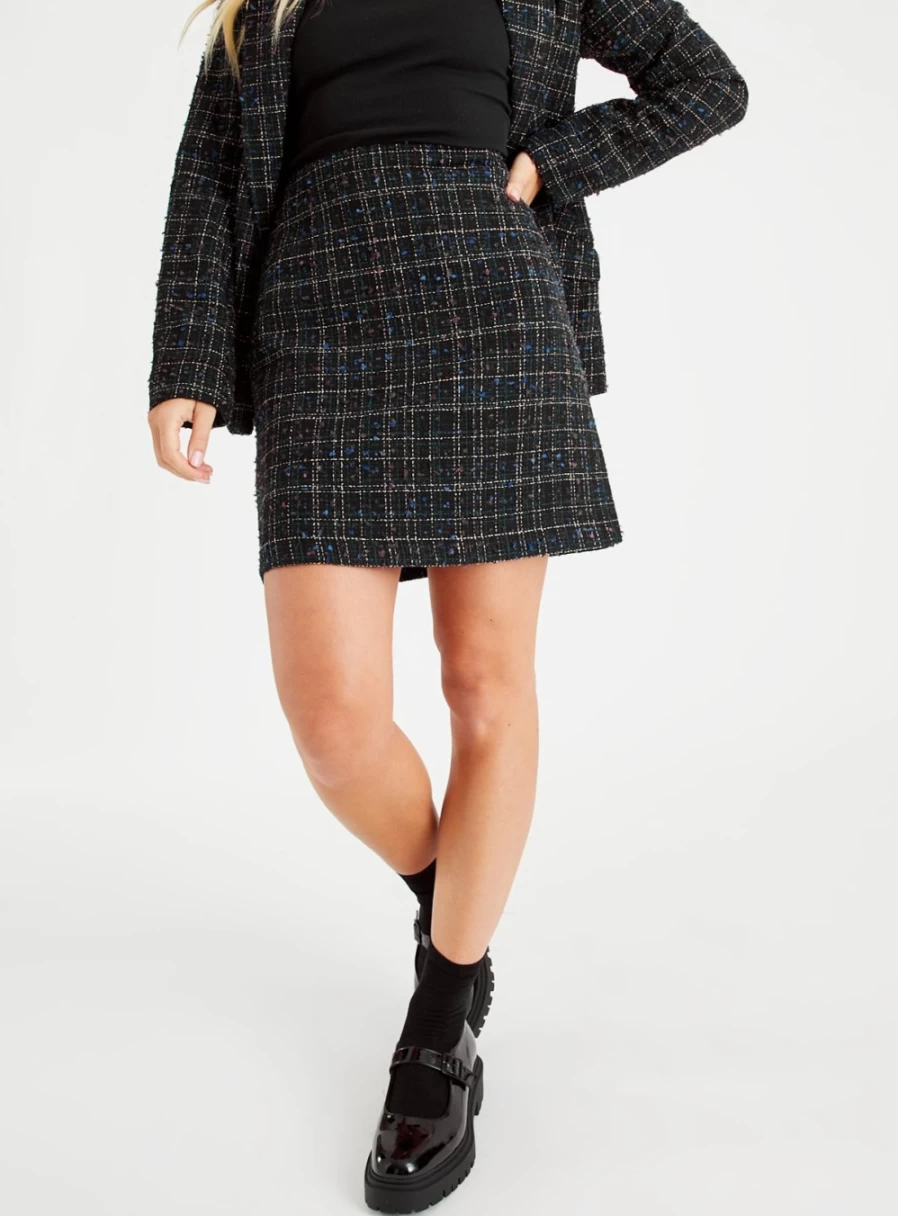 "Tu Women's Black Boucle Textured Skirt - Stylish A-Line Mid-Length Skirt for Women"