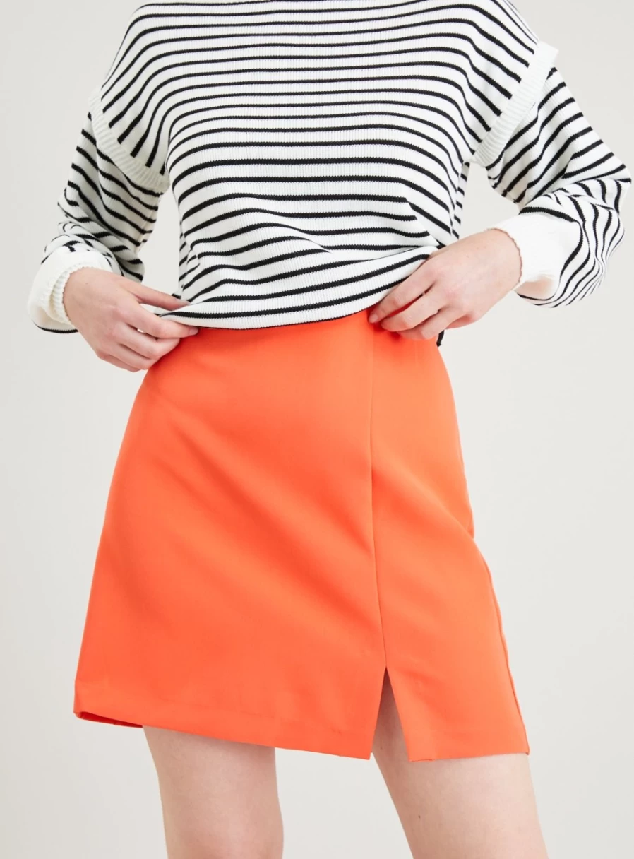 "Tu Women's Orange High-Slit Mini Skirt - Stylish & Trendy 20"
