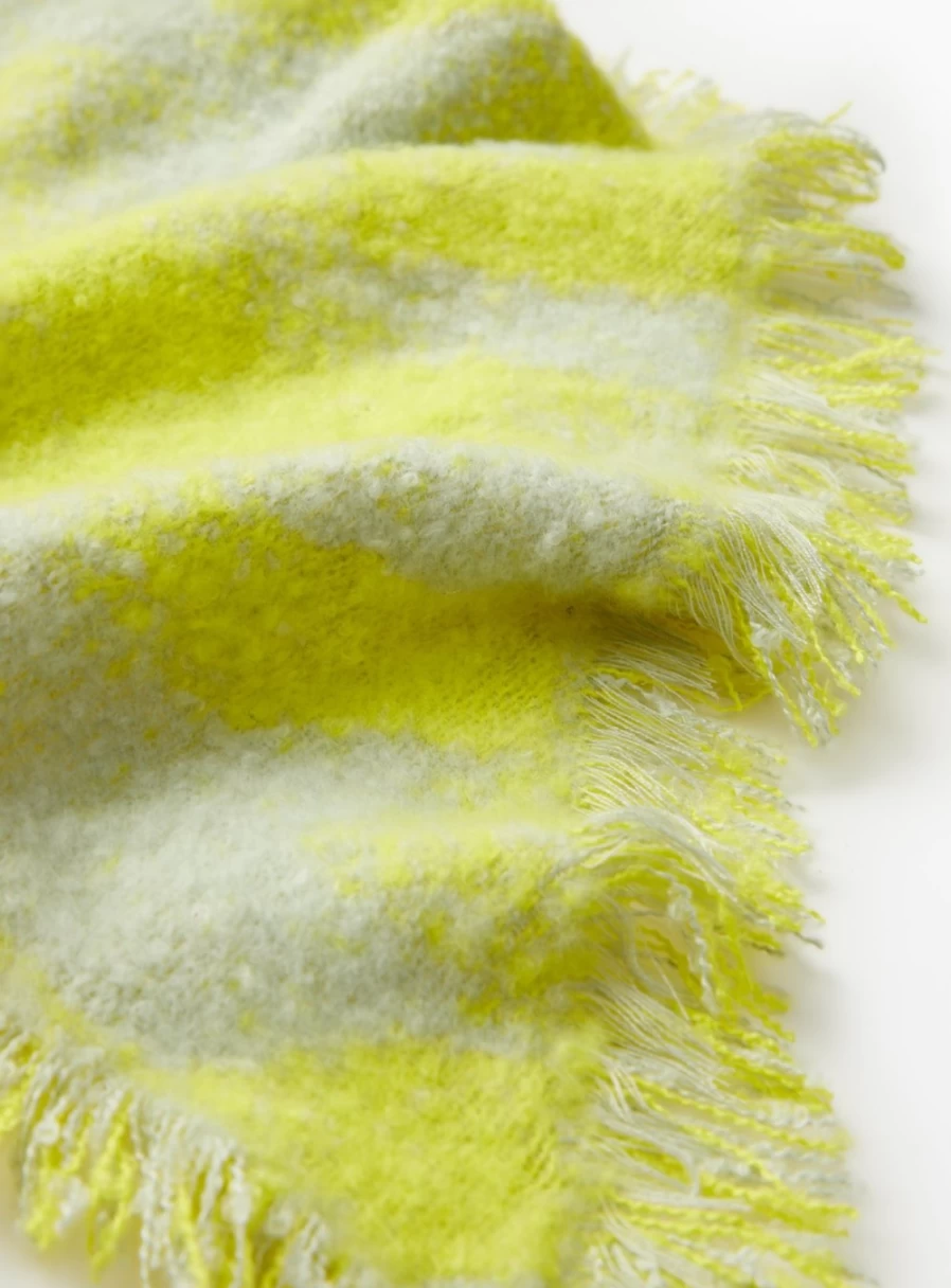 "Tu Women's Neon Yellow Blurred Dogtooth Chunky Scarf - One Size Fashion Accessory"